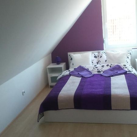 Solid Apartmans Budapeste Quarto foto