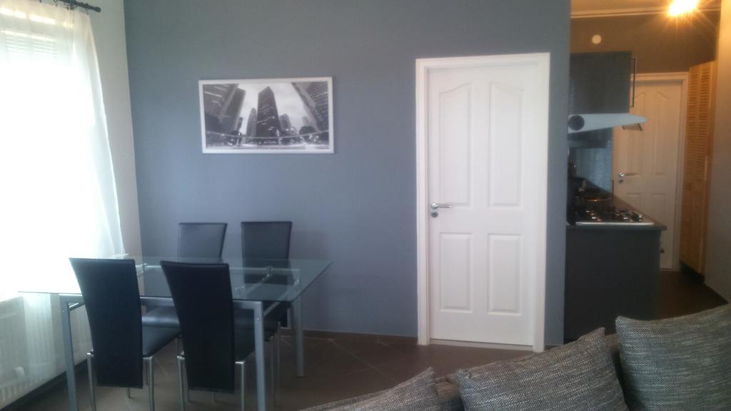 Solid Apartmans Budapeste Quarto foto