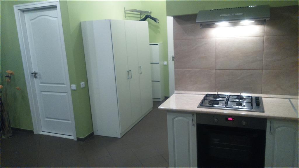 Solid Apartmans Budapeste Quarto foto