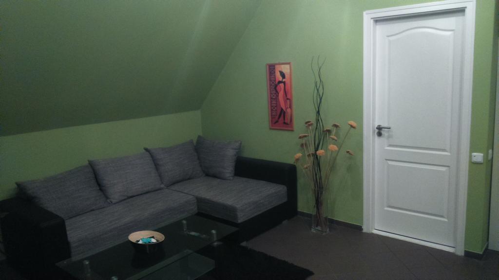 Solid Apartmans Budapeste Quarto foto